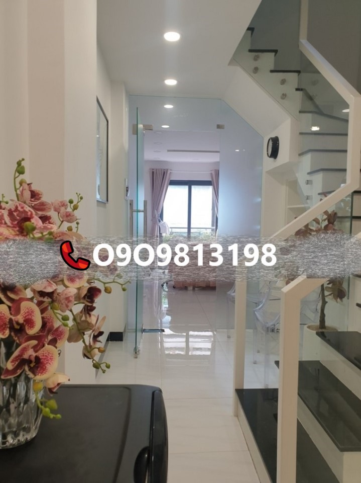 ♥️♥️♥️Tiếp Khách Thiện Chí Bán Nhanh Nhà Dòng Tiền SHR Quận 1 Ở+TN Ngay.♥️♥️♥️ - Ảnh chính